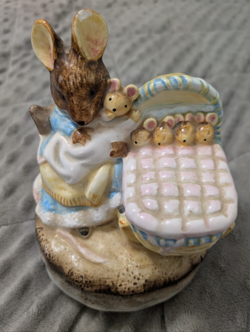 Beatrix Potter Hunca Munca Ceramic Music Box Nursery Decor